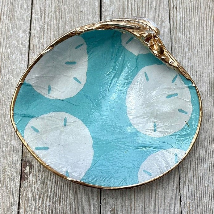 Clam Shell-White Sand Dollar
